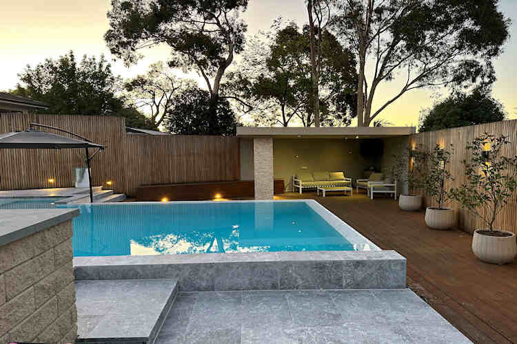 Swimming Pool Entertaining Areas