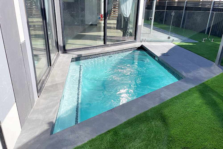 Custom Pool Builders1 Custom Pool Builders