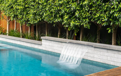 Swimming pool water feature ideas